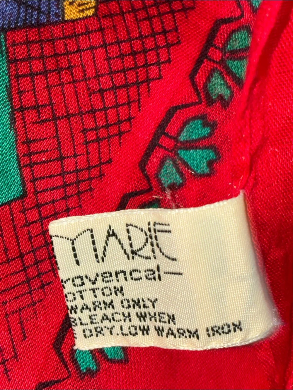 Anne Marie French Provençal Cotton 34” Scarf Holiday Christmas Scene Vintage